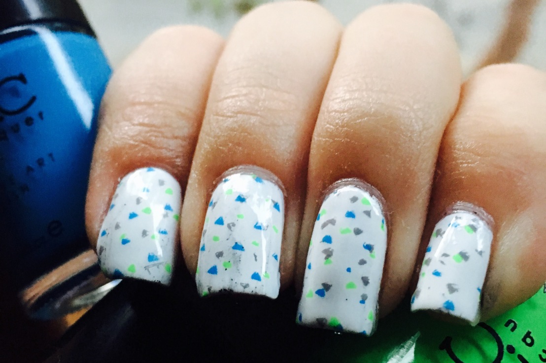 Speckled Nail Art 